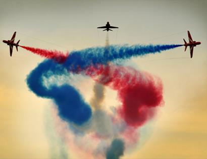 Break - Red Arrow