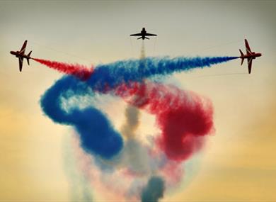 Break - Red Arrow