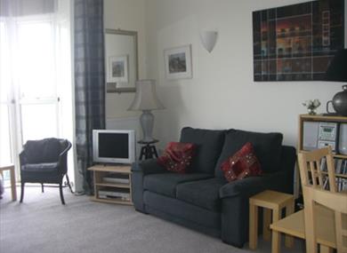 Pierscape - living room
