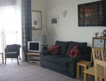 Pierscape - living room