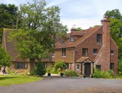 Cleavers Lyng Country House